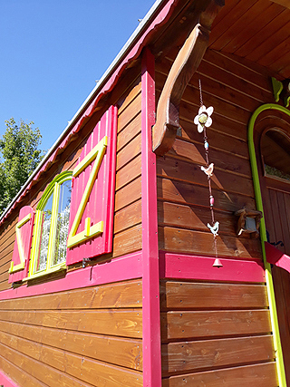 Les 7 Laux campsite sleeping in gypsy caravan roulotte unusual stay isere grenoble french alps romantic week-end